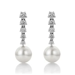 David-Andersen Gulløredobber-Orepynt, Diamanter Og Akoyaperler (8,5-9 Mm)