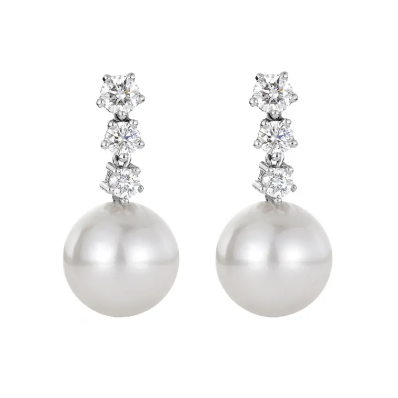 David-Andersen Gulløredobber-Orepynt, Diamanter Og Akoyaperler (8,5-9 Mm)