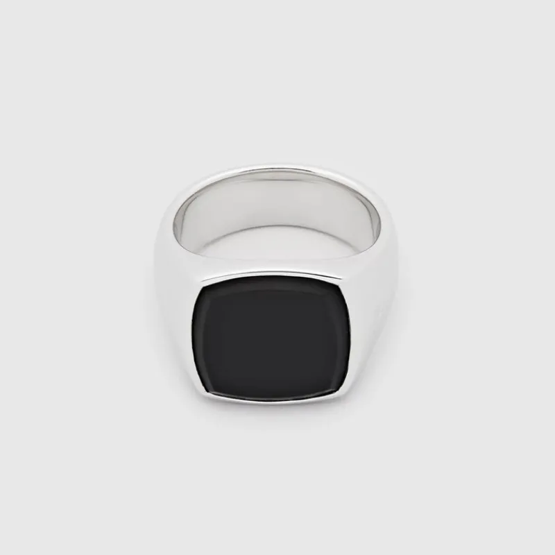 Tom Wood Ringer-Ring, Cushion Black Onyx